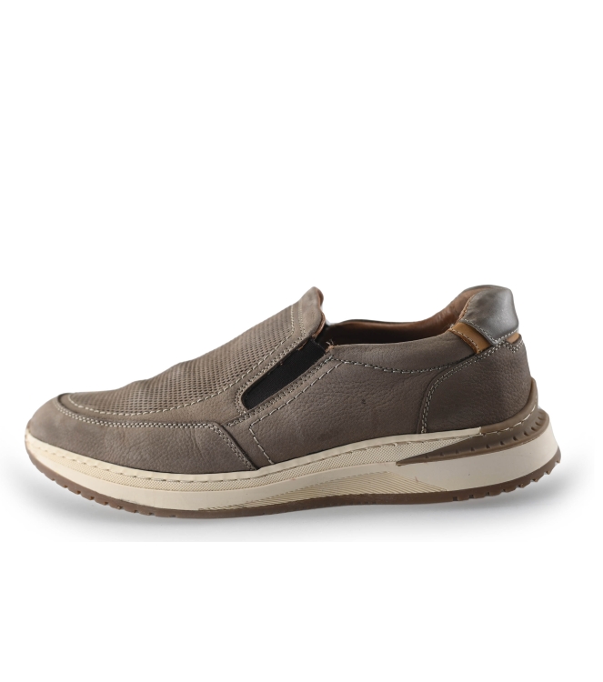Outfielder Slip-ons