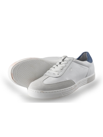 AQA Sneaker