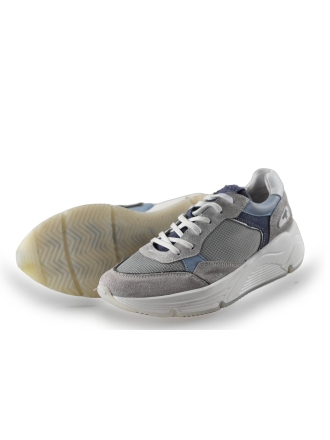 Giga Sneaker