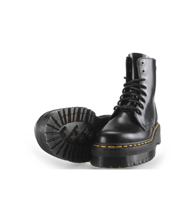 Dr. Martens Schnürstiefel