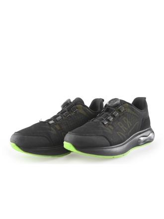 Red-Rag Sneaker