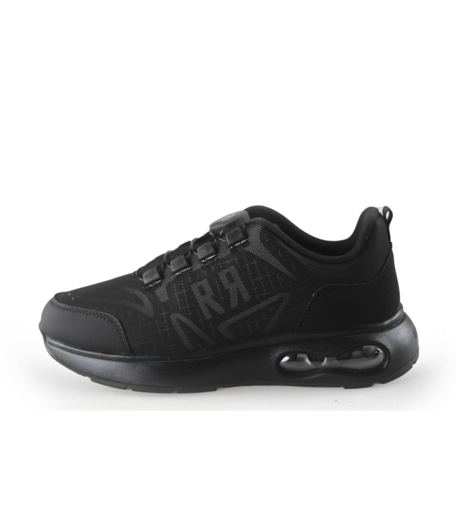 Red-Rag Sneaker