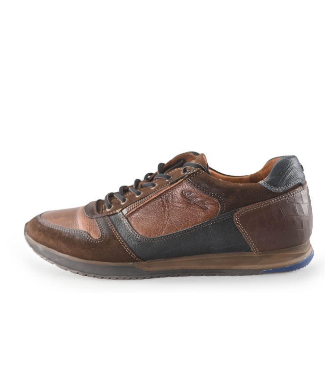 Australian Sneaker