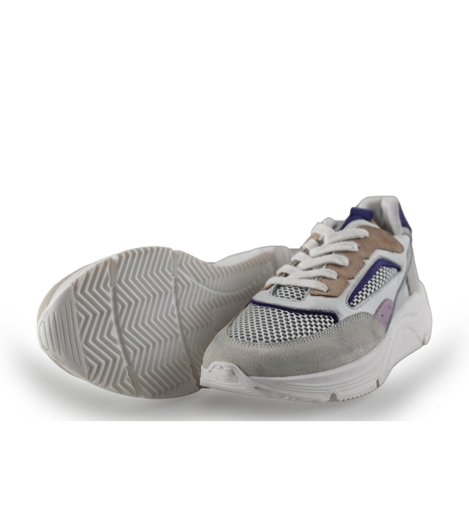 Giga Sneaker