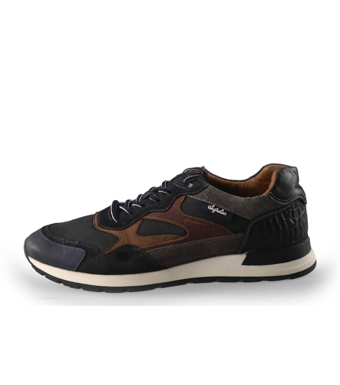 Australian Sneaker