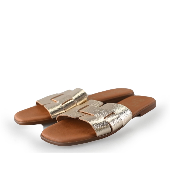 Manfield Flip-Flops