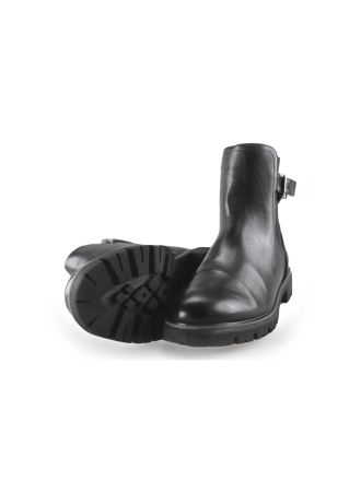 Tamaris Chelsea boots