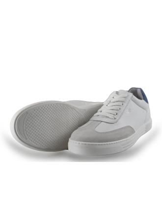 AQA Sneaker