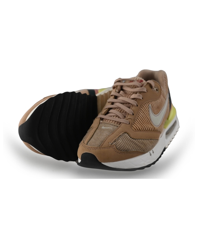 Nike Sneaker