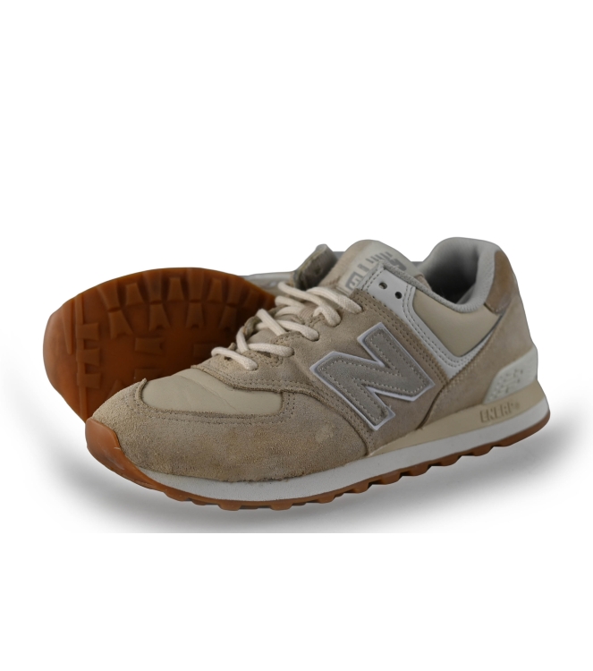 New Balance Sneaker