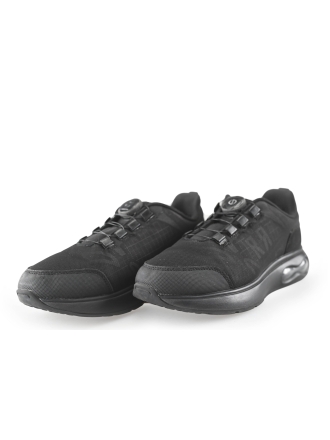 Red-Rag Sneaker