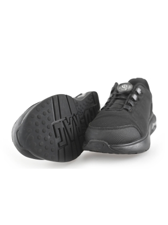 Red-Rag Sneaker