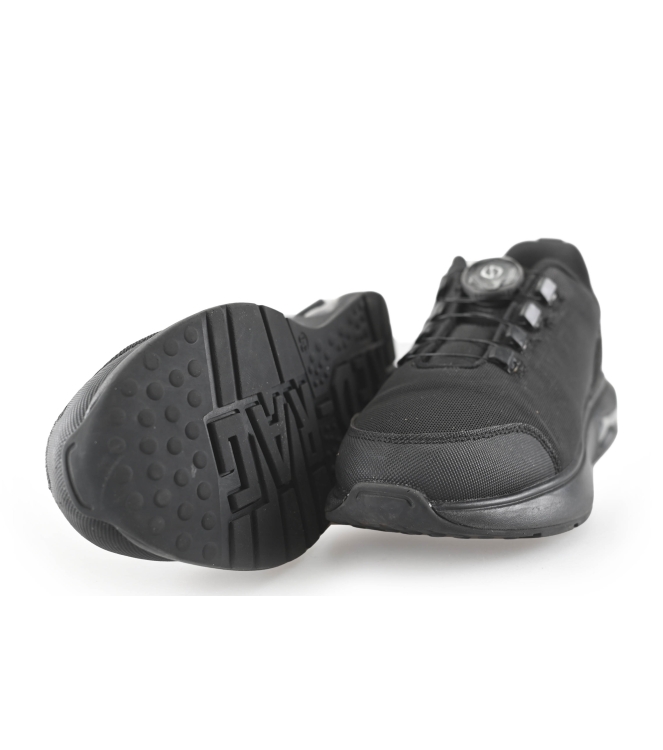 Red-Rag Sneaker