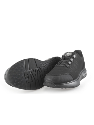 Red-Rag Sneaker