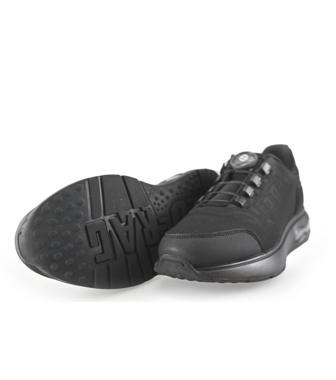 Red-Rag Sneaker