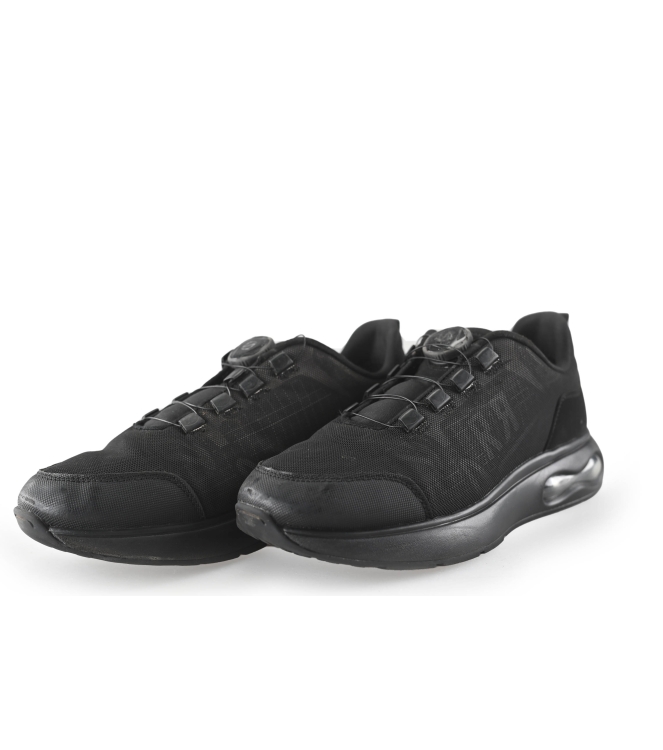 Red-Rag Sneaker