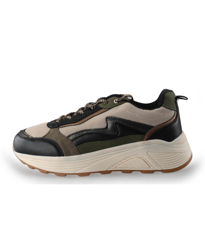 DSTRCT Sneaker