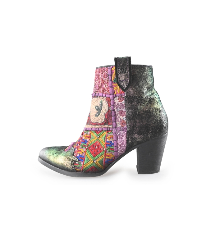 Lazamani Stiefeletten