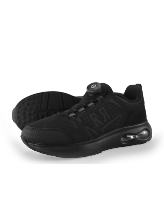 Red-Rag Sneaker
