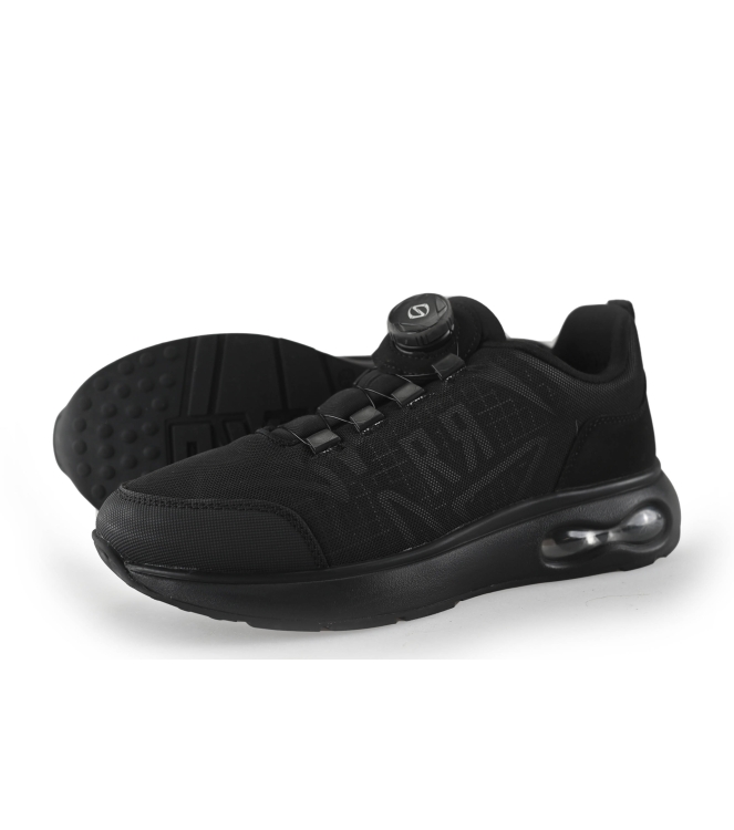 Red-Rag Sneaker