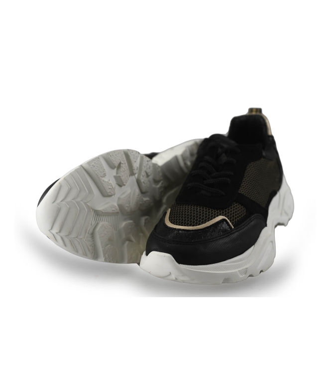Tango Sneaker