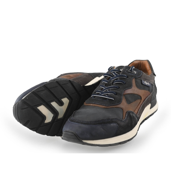 Australian Sneaker
