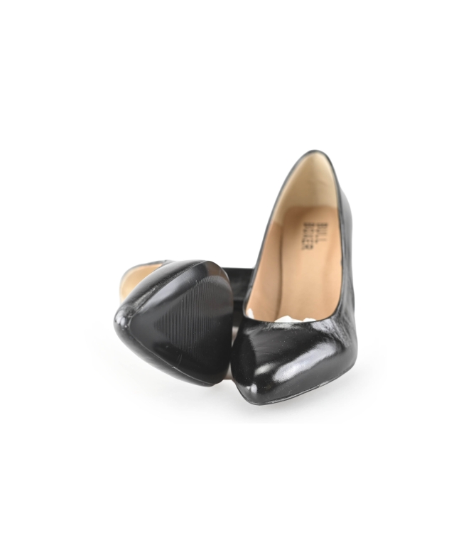 Evita pumps
