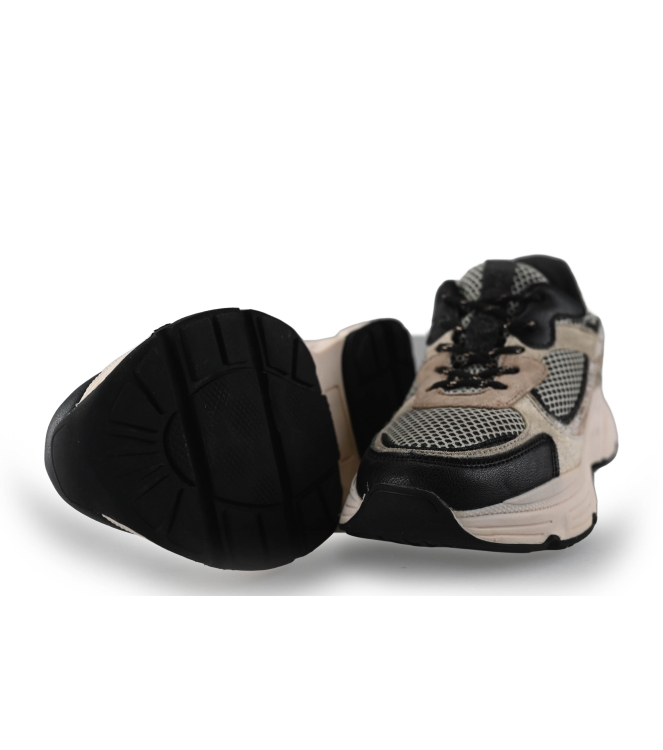 Sub55 Sneaker