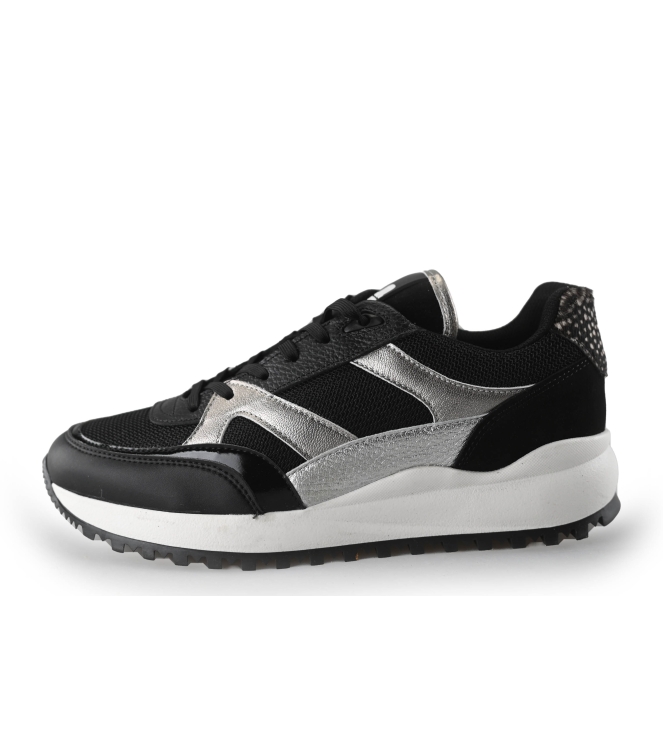 Maruti Sneaker
