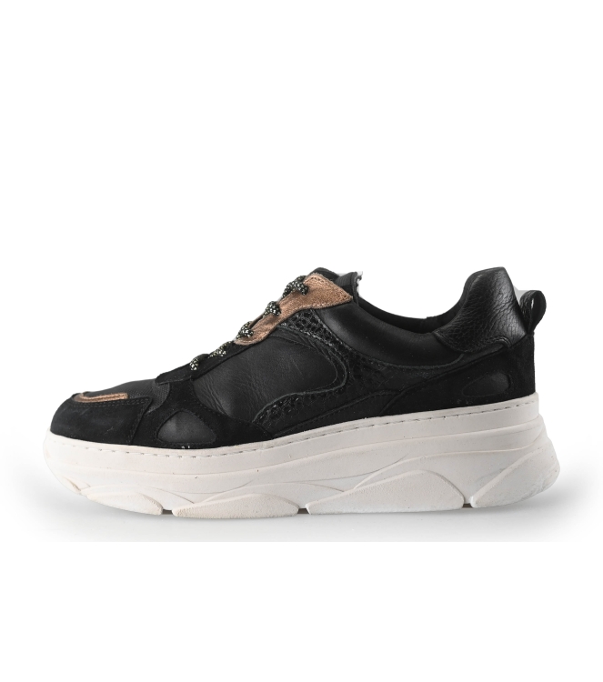 Omoda Sneaker