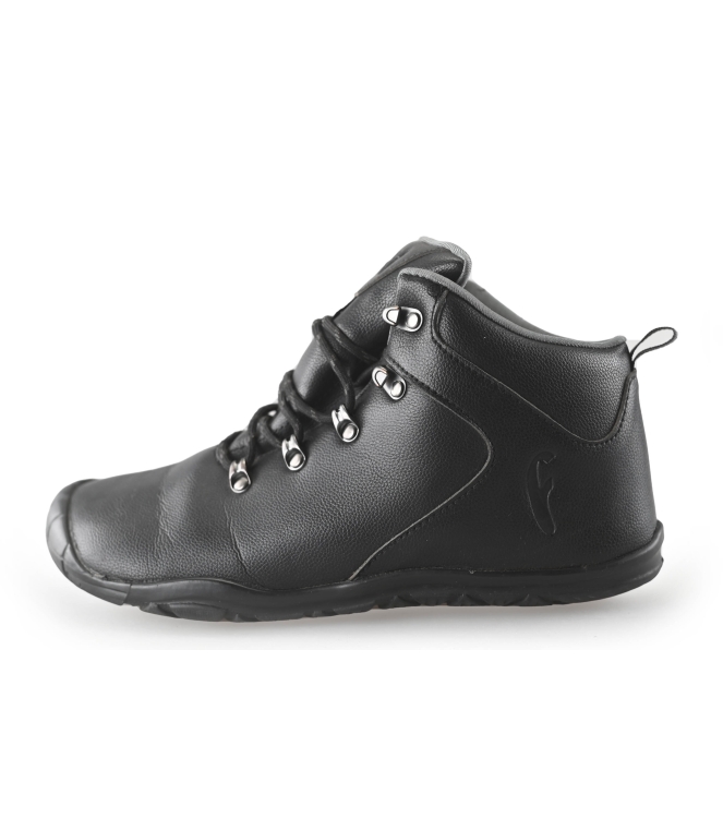 freet Schnürstiefel
