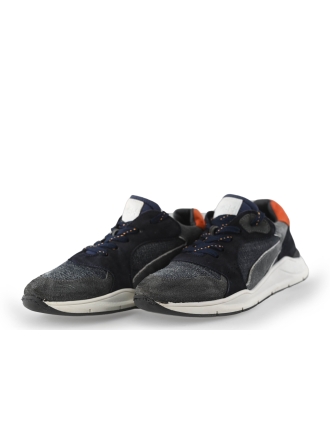Wysh Sneaker
