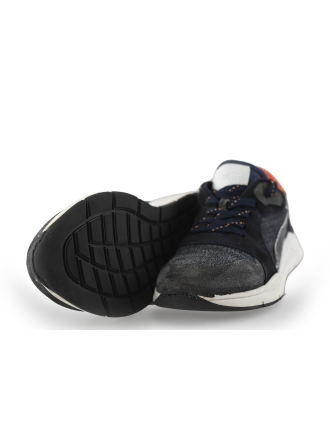Wysh Sneaker