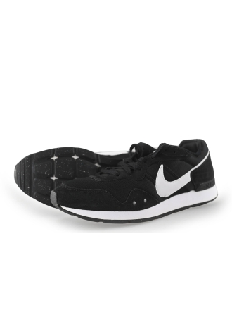 Nike Sneaker