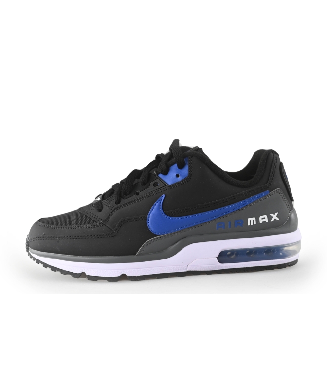 Nike Sneaker