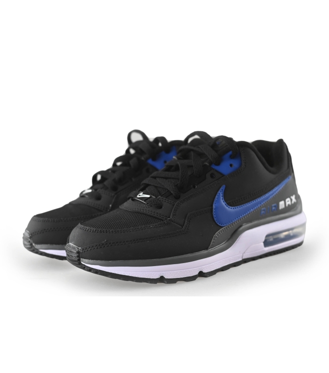 Nike Sneaker