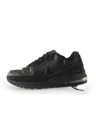 Nike Sneaker