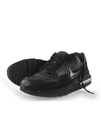 Nike Sneaker