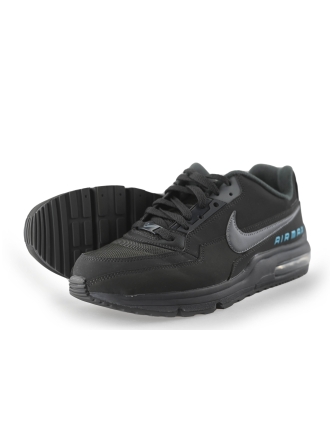 Nike Sneaker