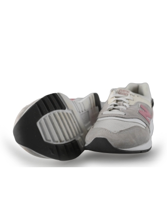 New Balance Sneaker