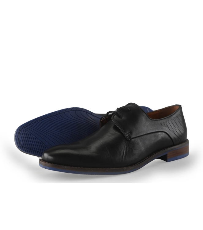 Regall Elegante Schuhe