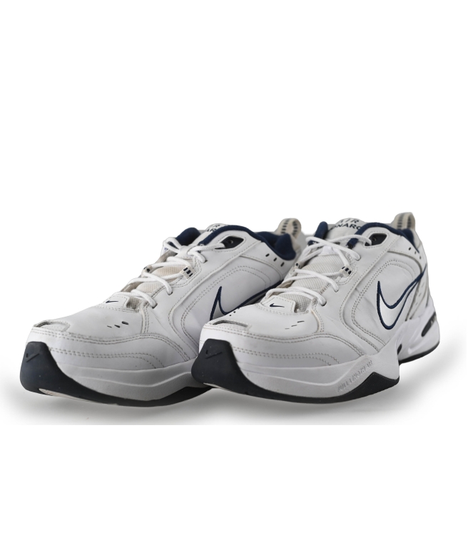 Nike Sneaker