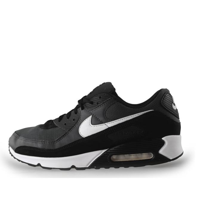 Nike Sneaker