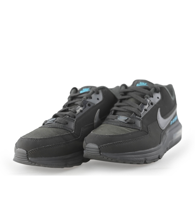 Nike Sneaker