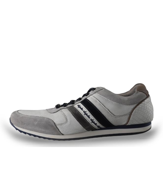 Australian Sneaker