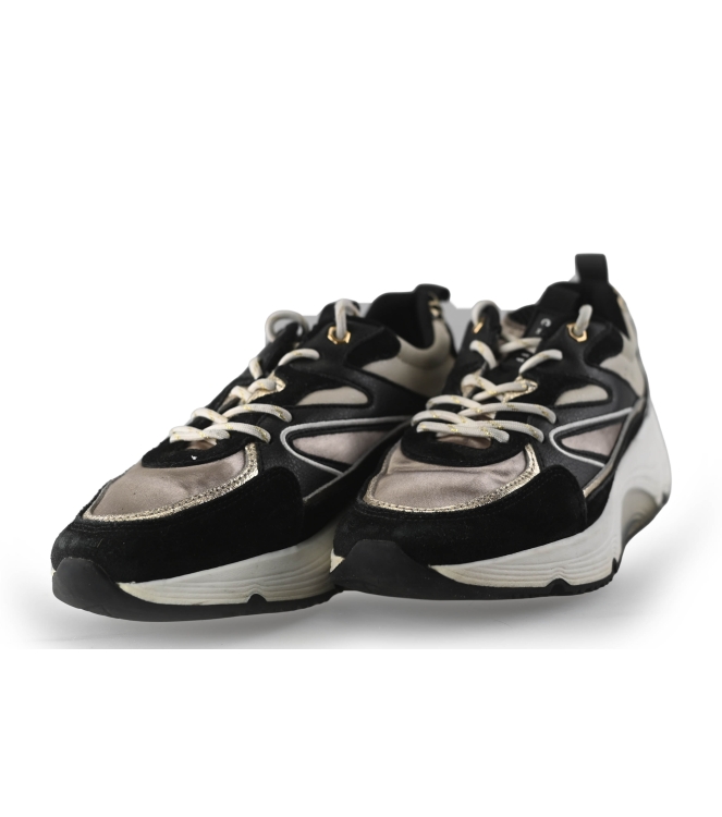 Manfield Sneaker