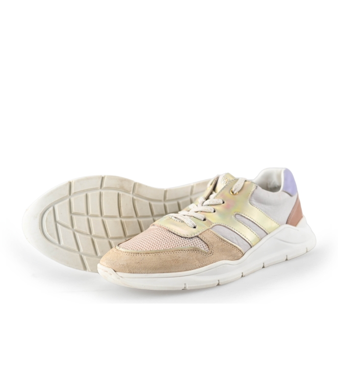 Wysh Sneaker