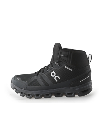 On Wanderschuhe