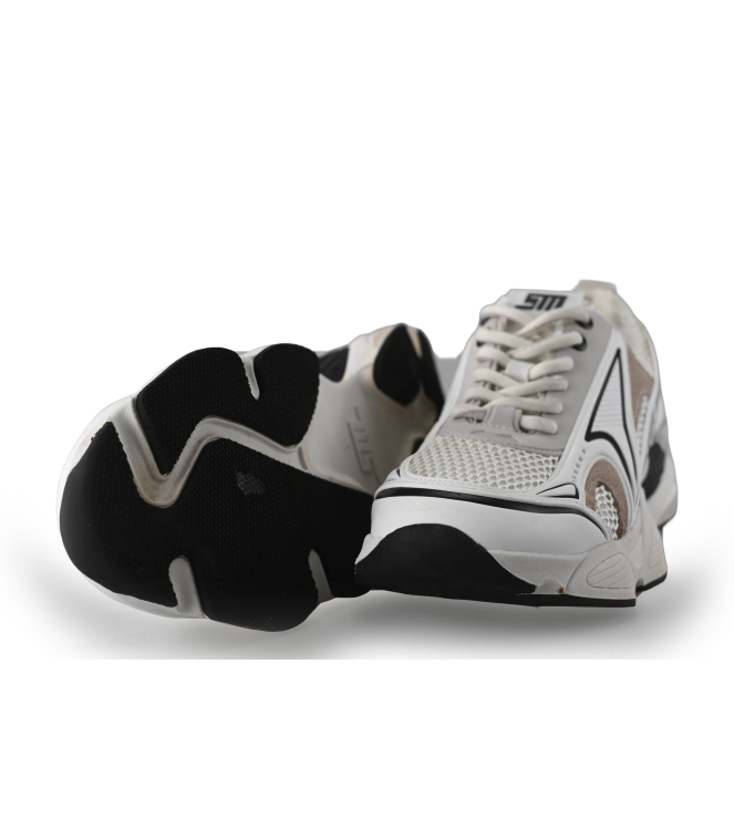 Steve Madden Sneaker