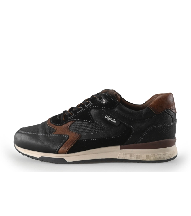 Australian Sneaker